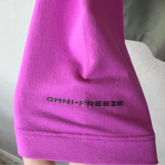 Columbia Women’s Long Sleeved Omni-Freeze Half Zip - Picture 7 of 8